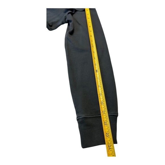 Old Navy Gray Ruffled Sweatshirt Size M New - Picture 5 of 8